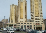 İcarəyə verilir 4 otaqlı 214 m2 yeni tikili Nizami m.