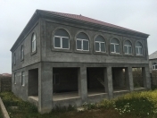 Satılır 8 otaqlı 350 m2 həyət evi Binə
