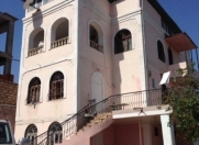 Satılır 8 otaqlı 600 m2 həyət evi 8 km