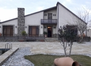 Satılır 4 otaqlı 170 m2 bağ evi Mərdəkan