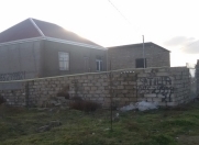 Satılır 4 otaqlı 64 m2 həyət evi Buzovna