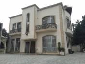 Satılır 7 otaqlı 170 m2 bağ evi Mərdəkan