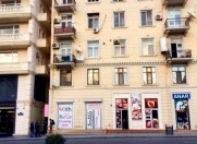 Satılır 3 otaqlı 80 m2 yeni tikili Tibb Universiteti