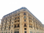 Satılır 5 otaqlı 161 m2 yeni tikili Şah İsmayıl Xətai m.