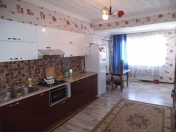 Satılır 3 otaqlı 103 m2 yeni tikili Ukrayna dairəsi