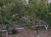 Satılır 6 otaqlı 13 m2 həyət evi Y.Günəşli