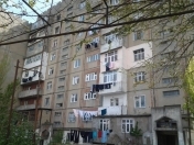 İcarəyə verilir 3 otaqlı 70 m2 köhnə tikili Nəsimi m.