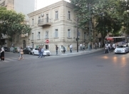 İcarəyə verilir 3 otaqlı 89 m2 ofis İçəri Şəhər