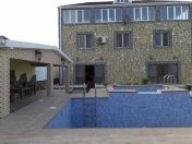 İcarəyə verilir 6 otaqlı 400 m2 bağ evi Şüvəlan