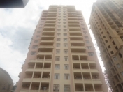 İcarəyə verilir 4 otaqlı 230 m2 yeni tikili Sahil m.