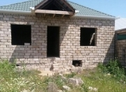 Satılır 3 otaqlı 2 m2 həyət evi Ramana