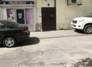 Satılır 4 otaqlı 80 m2 köhnə tikili Gənclik m.