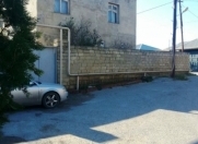 Satılır 5 otaqlı 200 m2 həyət evi 9 mkr