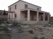 Satılır 5 otaqlı 210 m2 həyət evi Maştağa