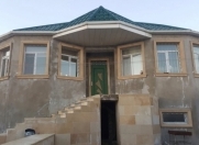 Satılır 3 otaqlı 4 m2 həyət evi Masazır