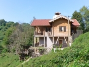 İcarəyə verilir 4 otaqlı 200 m2 yeni tikili Quba