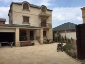 Satılır 4 otaqlı 500 m2 həyət evi Badamdar