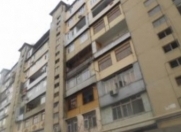 İcarəyə verilir 4 otaqlı 105 m2 köhnə tikili İnşaatçılar m.