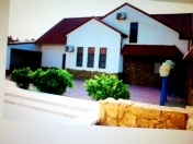 İcarəyə verilir 5 otaqlı 350 m2 bağ evi Koroğlu m.