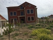 Satılır 14 otaqlı 500 m2 həyət evi Sərhədçi İdman kompleksi