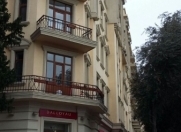 Satılır 1 otaqlı 35 m2 köhnə tikili Park Bulvar