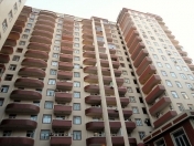 Satılır 4 otaqlı 160 m2 yeni tikili 9 mkr