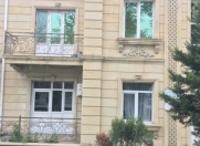 Satılır 3 otaqlı 70 m2 köhnə tikili Gəncə