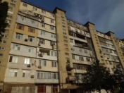 Satılır 3 otaqlı 75 m2 köhnə tikili Yasamal r.