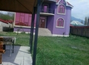 İcarəyə verilir 6 otaqlı 150 m2 həyət evi Qəbələ