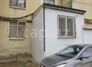 Satılır 2 otaqlı 56 m2 köhnə tikili Sərhədçi İdman kompleksi