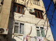 Satılır 1 otaqlı 40 m2 köhnə tikili 9 mkr