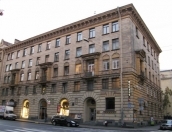 İcarəyə verilir 3 otaqlı 70 m2 köhnə tikili Tibb Universiteti