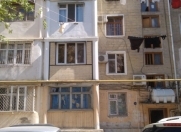 İcarəyə verilir 3 otaqlı 60 m2 köhnə tikili Qara Qarayev m.