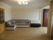 Satılır 4 otaqlı 110 m2 köhnə tikili Nərimanov r.