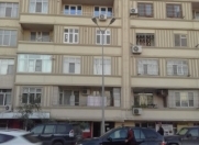 İcarəyə verilir 3 otaqlı 60 m2 ofis 8 mkr