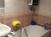 İcarəyə verilir 2 otaqlı 36 m2 köhnə tikili 5 mkr