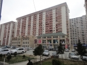 Satılır 2 otaqlı 100 m2 yeni tikili Həzi Aslanov