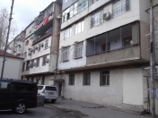 Satılır 1 otaqlı 35 m2 köhnə tikili Musabəyov parkı