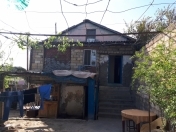 Satılır 5 otaqlı 150 m2 həyət evi Bülbülə