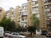 Satılır 4 otaqlı 120 m2 köhnə tikili İnşaatçılar m.