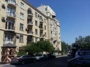 Satılır 2 otaqlı 60 m2 köhnə tikili İçəri Şəhər m.