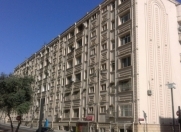 Satılır 3 otaqlı 80 m2 köhnə tikili Koala parkı