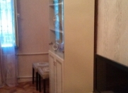 Satılır 2 otaqlı 57 m2 köhnə tikili Hüseyn Cavid parkı