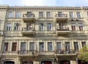 İcarəyə verilir 4 otaqlı 120 m2 ofis Nizami m.