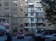 Satılır 2 otaqlı 45 m2 köhnə tikili İnşaatçılar m.