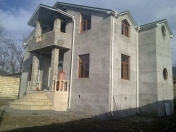 Satılır 7 otaqlı 212 m2 həyət evi Qəbələ