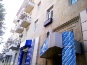 İcarəyə verilir 4 otaqlı 110 m2 köhnə tikili Nizami m.