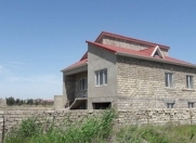 Satılır 6 otaqlı 240 m2 həyət evi Ramana