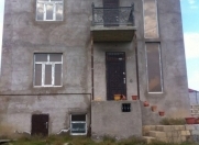 Satılır 4 otaqlı 140 m2 həyət evi Masazır