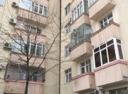 İcarəyə verilir 3 otaqlı 150 m2 yeni tikili Bakı Dövlət Universiteti